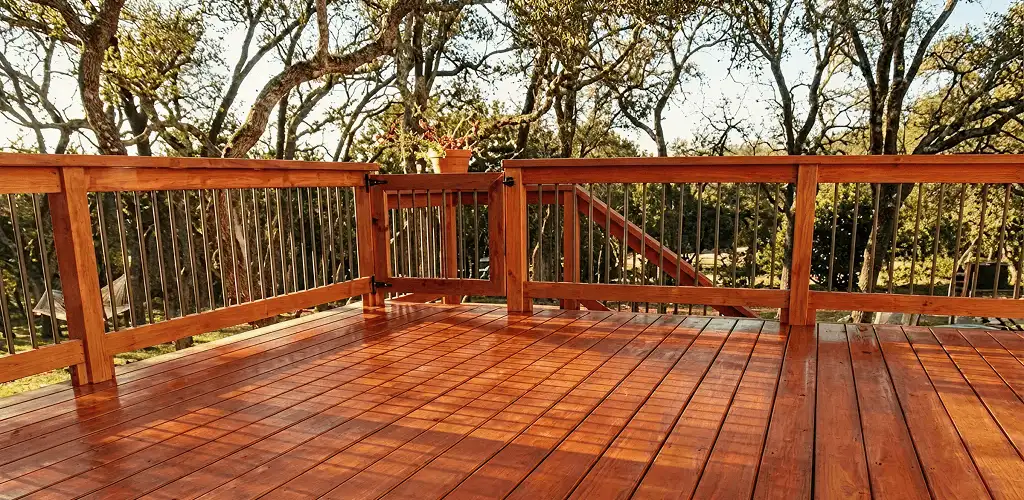 Deck sealing results with a freshly sealed wood deck in Glendale, AZ